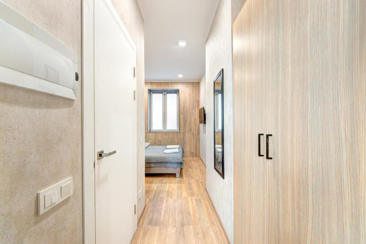 1 Room Apartment Near National Circus Kijów Zewnętrze zdjęcie
