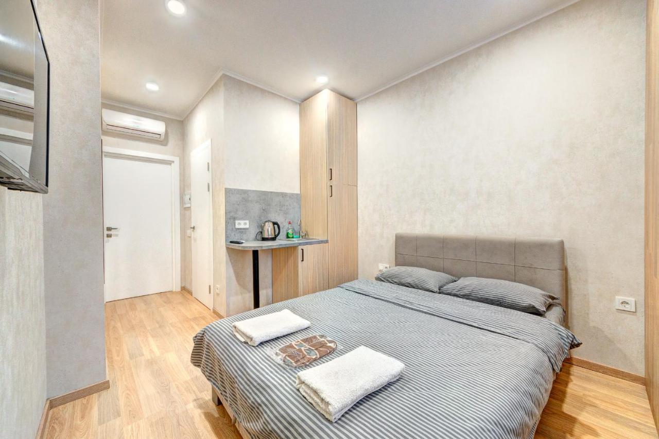 1 Room Apartment Near National Circus Kijów Zewnętrze zdjęcie